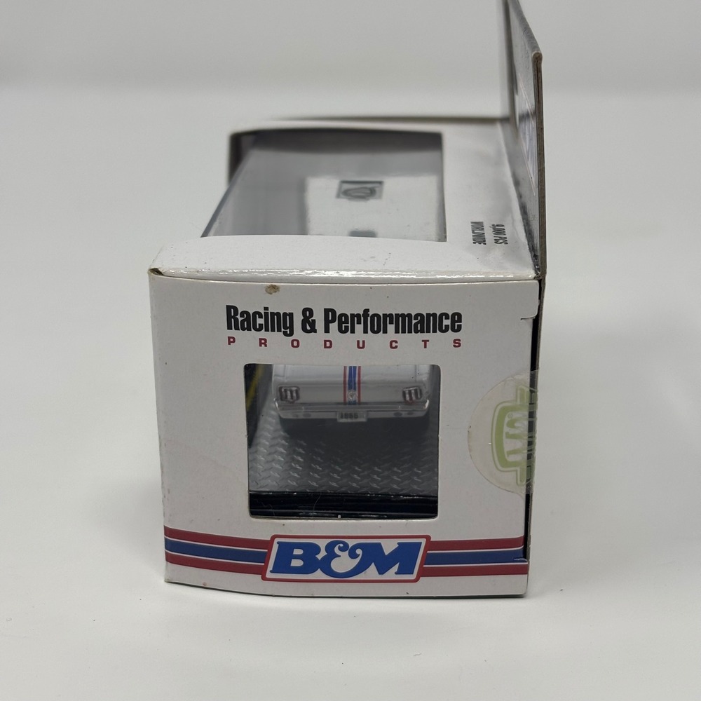 1966 Ford Mustang Gasser M2 Machines B&M Racing R97 24-139 White 1:64 Diecast - Picture 2 of 6